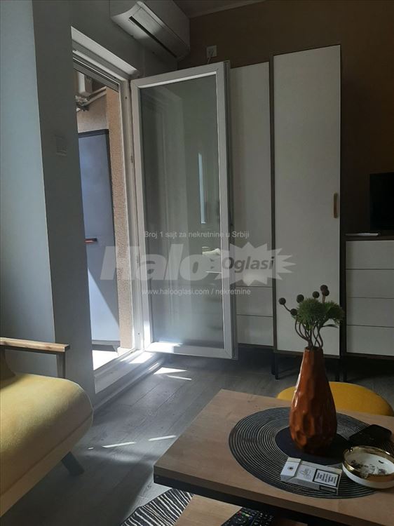 Neuseljavana , nova ,prelepo opremljena — 7