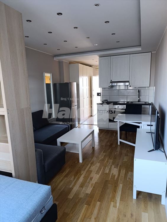 Garsonjera – Tašmajdan, Centar — 12