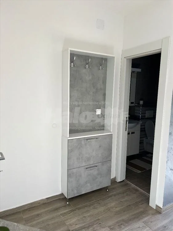 Garsonjera u Borci, 25kv, dadzbine-fiksno — 6