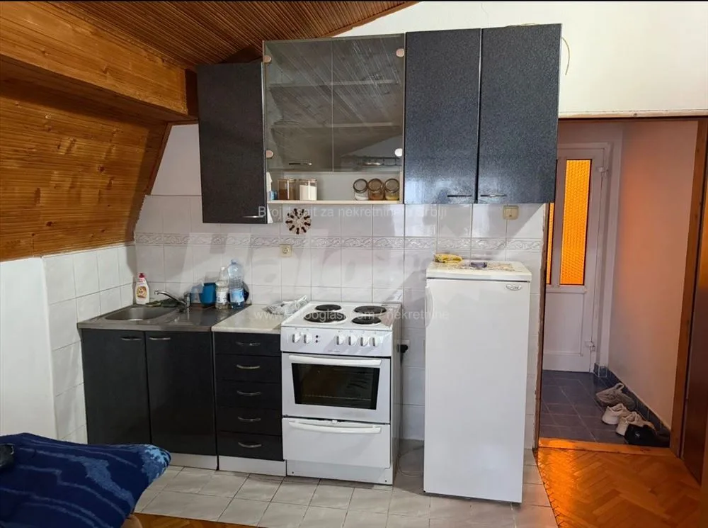 Garsonjera u Kaludjerici — 4