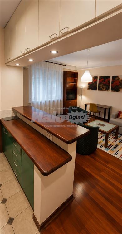 Garsonjera u pešačkoj zoni na Obilićevom vencu — 5