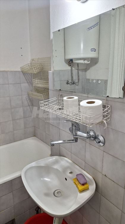 Garsonjera u Šumicama — 2