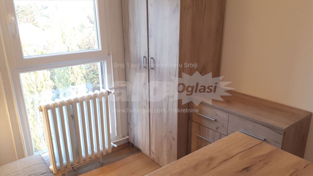 Garsonjera u Zelezniku   13 + 4 m2    210 € — 4