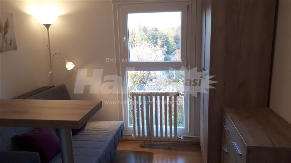 Garsonjera u Zelezniku   13 + 4 m2    210 € — 5