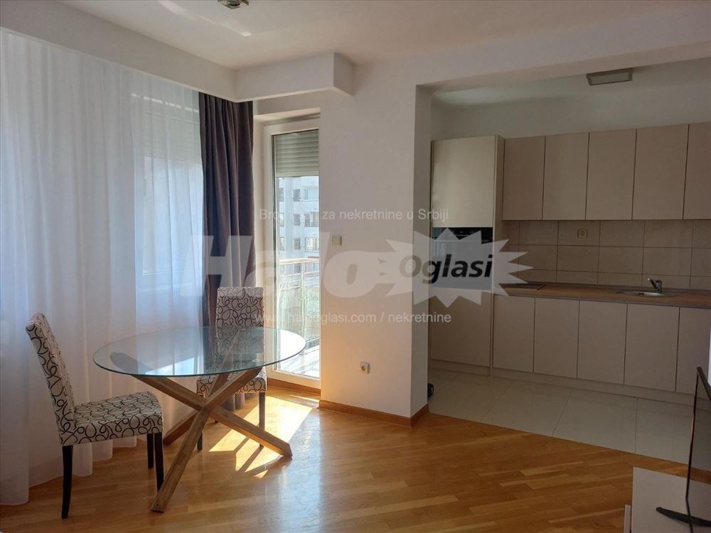 Garsonjera Višegradska — 4