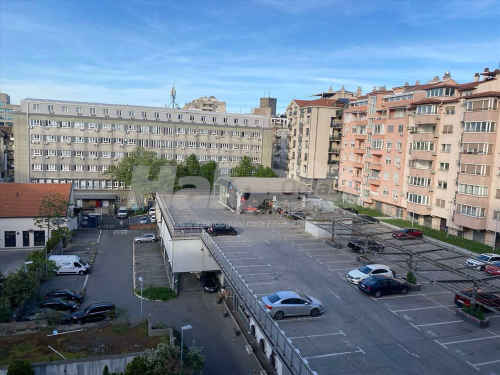 Garsonjera Višegradska — 9