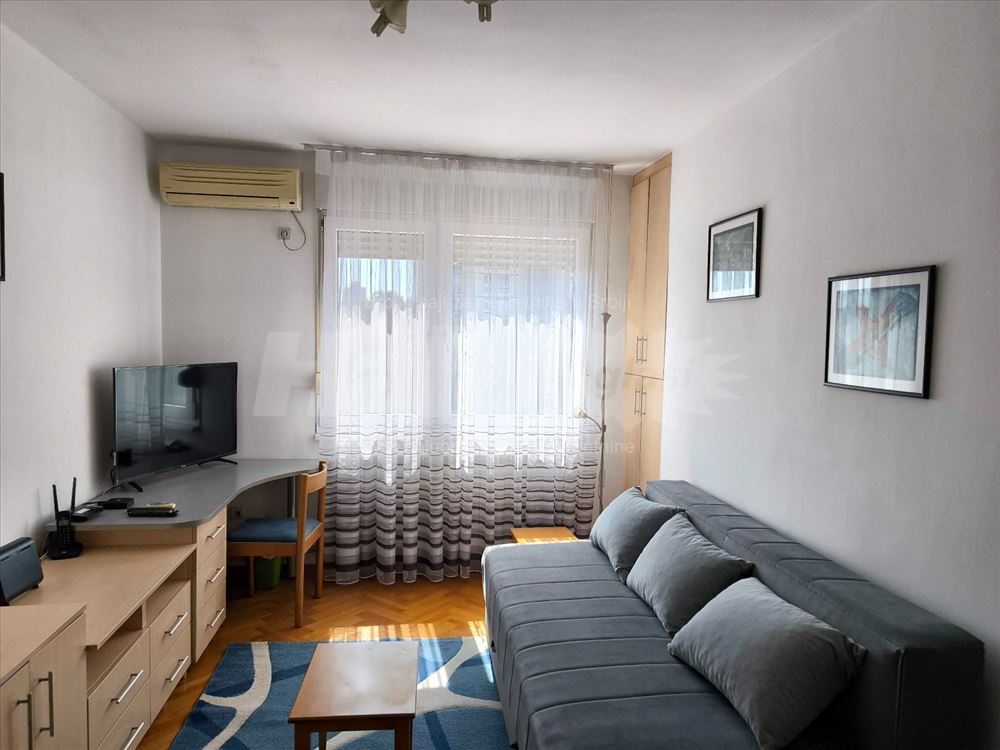 Garsonjera, Vračar, Kalenić — 3