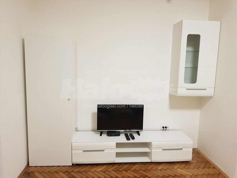 Garsonjera Vračar, Niška, CG, komplet nameštena — 4