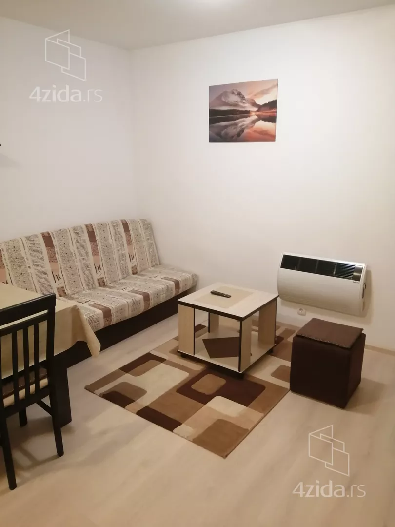 Garsonjera za izdavanje, Aleksandra Deroka 8, 250€, 25m² — 3