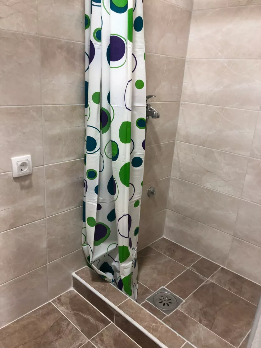 Garsonjera za izdavanje, Banjica, 350€, 33m² — 4