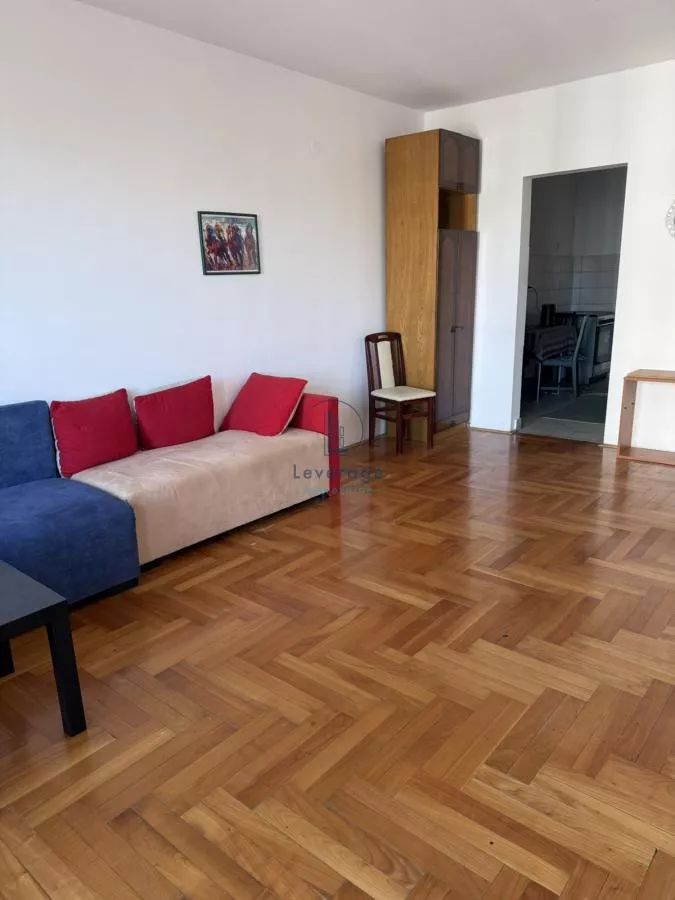 Garsonjera za izdavanje, Đurićeva, 550€, 36m² — 2