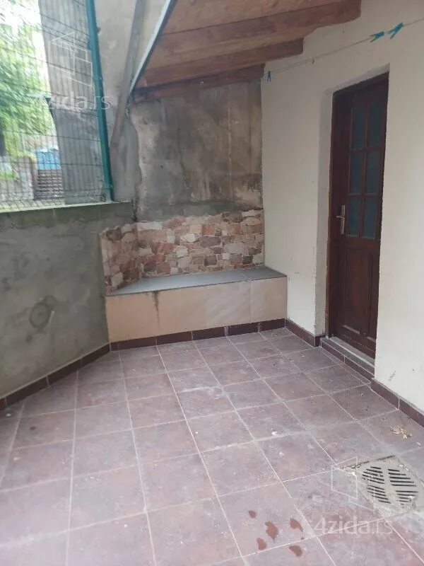 Garsonjera za izdavanje, Ilije Garašanina 7A, 500€, 36m² — 7