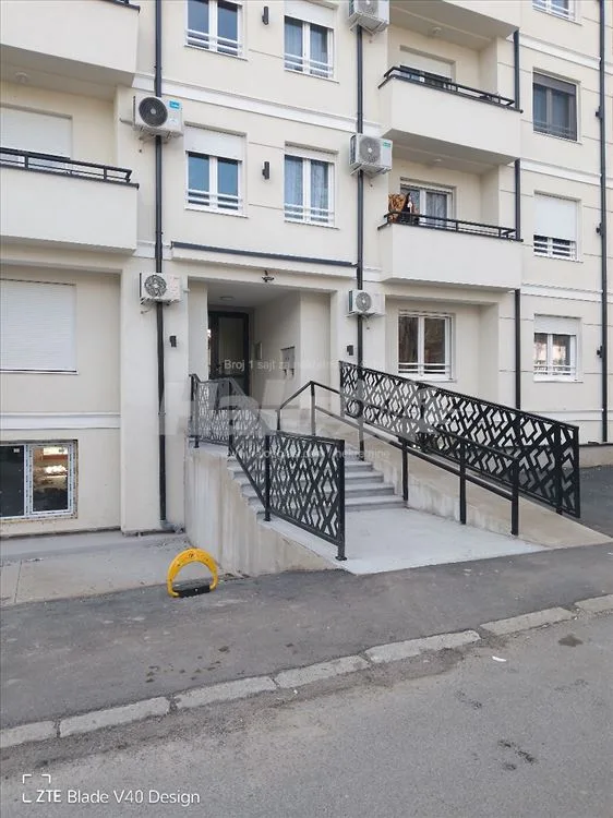 Garsonjera za izdavanje, Kraljice Jelene 18 — 14