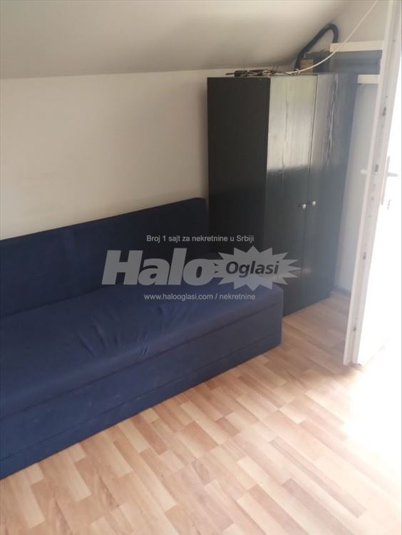 Garsonjera za izdavanje — 2