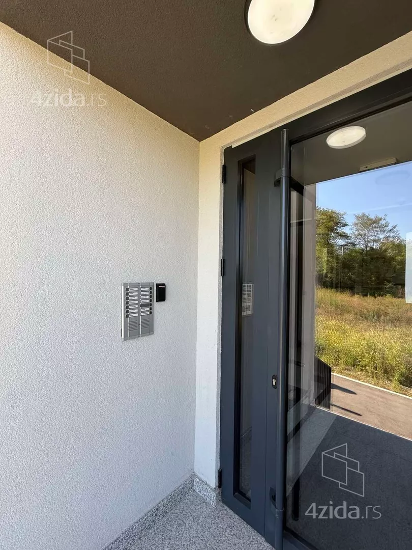 Garsonjera za izdavanje, Pavla Labata 73, 450€, 30m² — 8