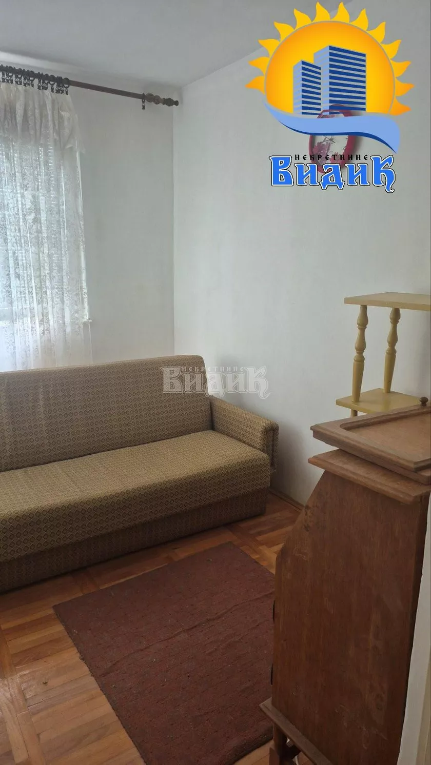 Garsonjera za izdavanje, Slavka Rodića, 250€, 26m² — 5
