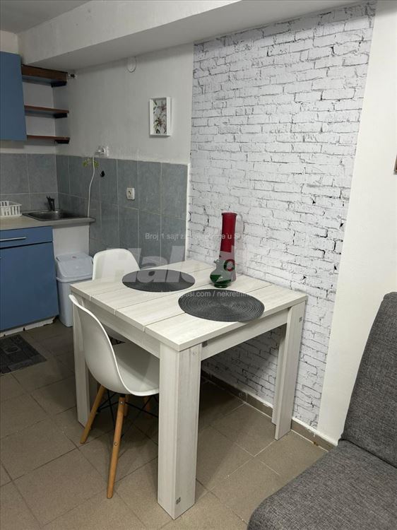 Garsonjera za jednu osobu – svi računi uključeni u — 11