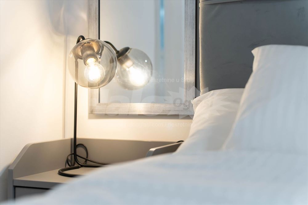 Gornji Dorćol – kompletno renoviran i opremljen st — 9