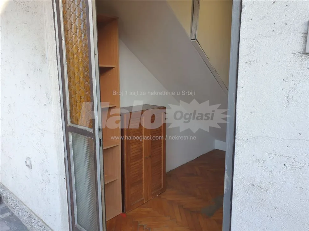 Gornji Sprat,Lestane — 4
