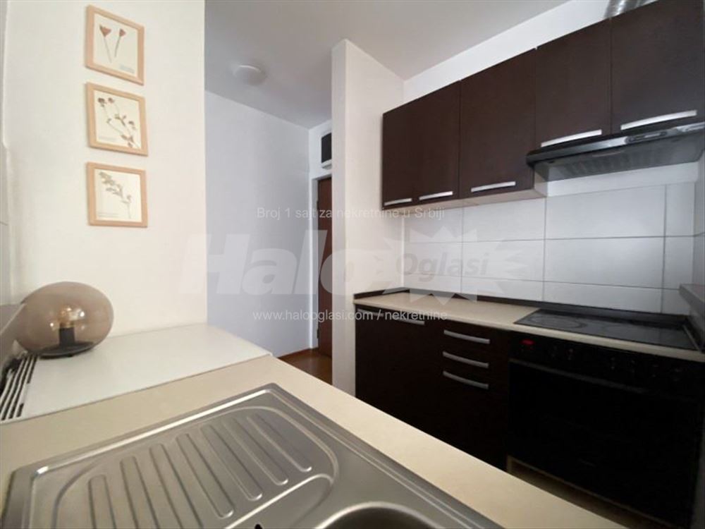 Gospodara Vučića 43 m² — 2