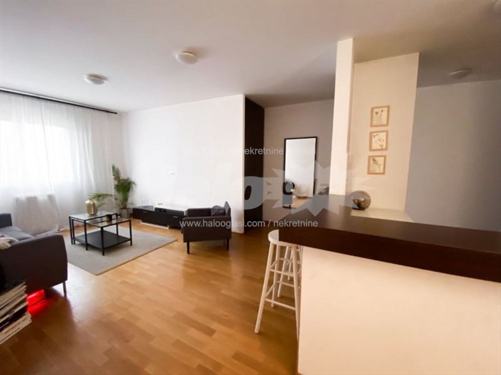 Gospodara Vučića 43 m² — 3
