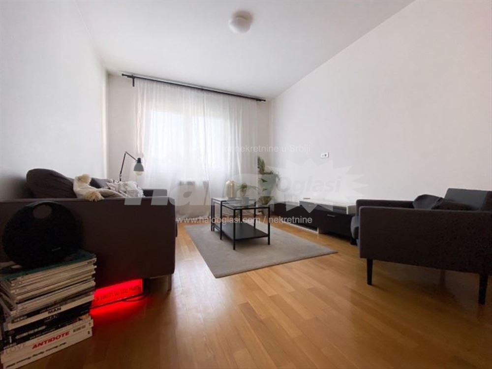 Gospodara Vučića 43 m² — 7