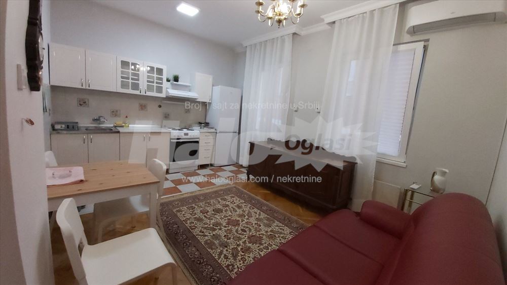 Gospodara Vučića , 65 m2 — 3