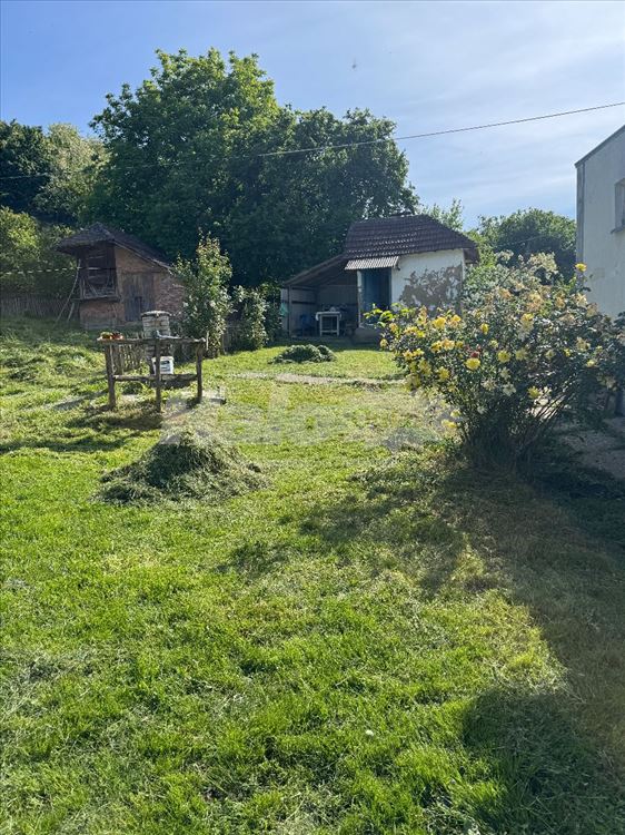 Gradjevinsko zemljiste sa Kucom i imanjem — 2