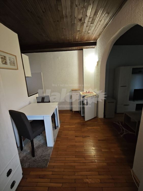 Gundulićev Venac , Gundulićev venac, 0.5 garsonjer — 2