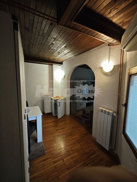 Gundulićev Venac , Gundulićev venac, 0.5 garsonjer — 5