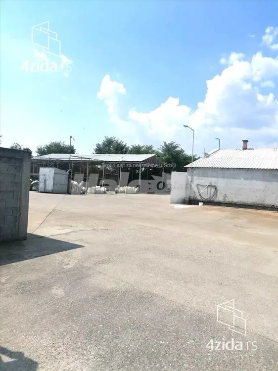 Hala 1400m2 proizvodni pogon 450kw struje,prodaja — 12