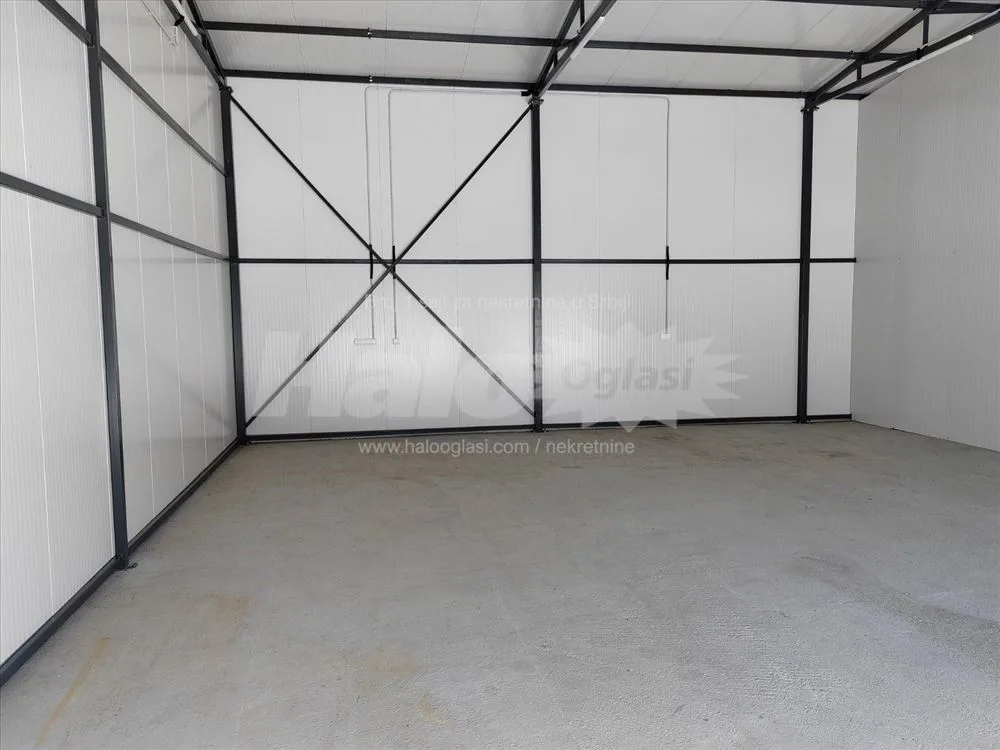 Hala 90m2+110m2 servis magacin — 5