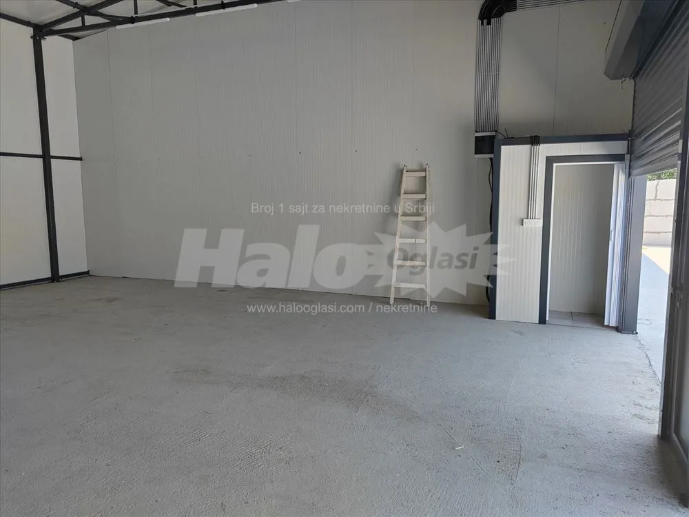 Hala 90m2+110m2 servis magacin — 6