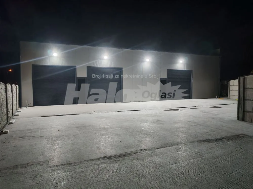 Hala 90m2+110m2 servis magacin — 13