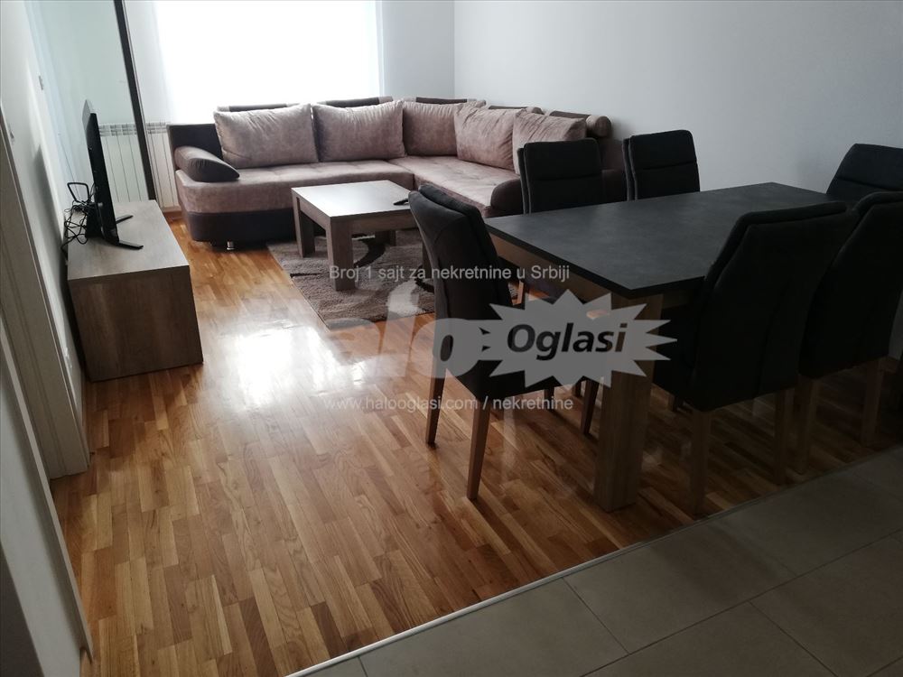 Hala Pionir, Green Residence — 3