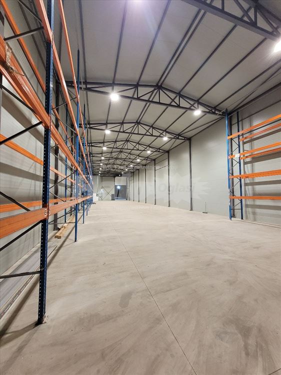 Hala u Batajnici 600m2 8m upotrebne visine — 10