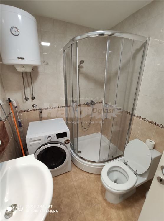 Izdajem Lux dvoiposoban stan Zemun/Altina,66m2 — 15