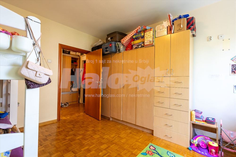 Hotel Jugoslavija | Pogled na Dunav | 55kv 2.0 — 10
