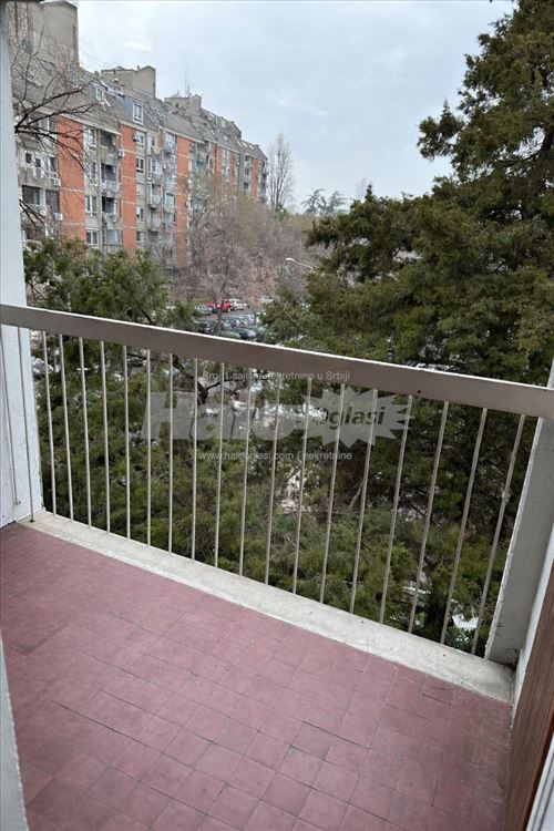 Hotel YU, Džona Kenedija ,dvoiposoban sa terasom — 9