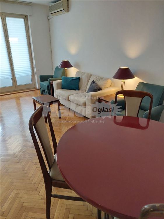Hram Svetog Save, Vračar, 64m² — 4