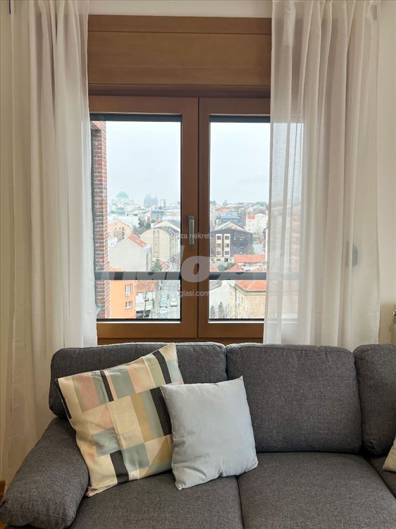 Idealna lokacija, pogled na hram Sv.Save — 7