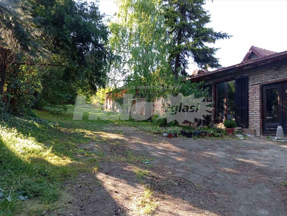 Imanje u raskos zelenila — 4