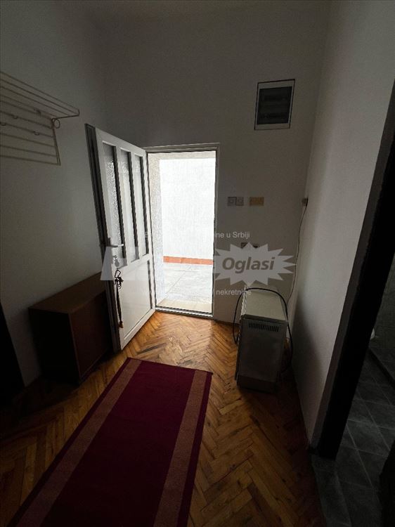 Izadajem stanove kod Đeram pijace — 7