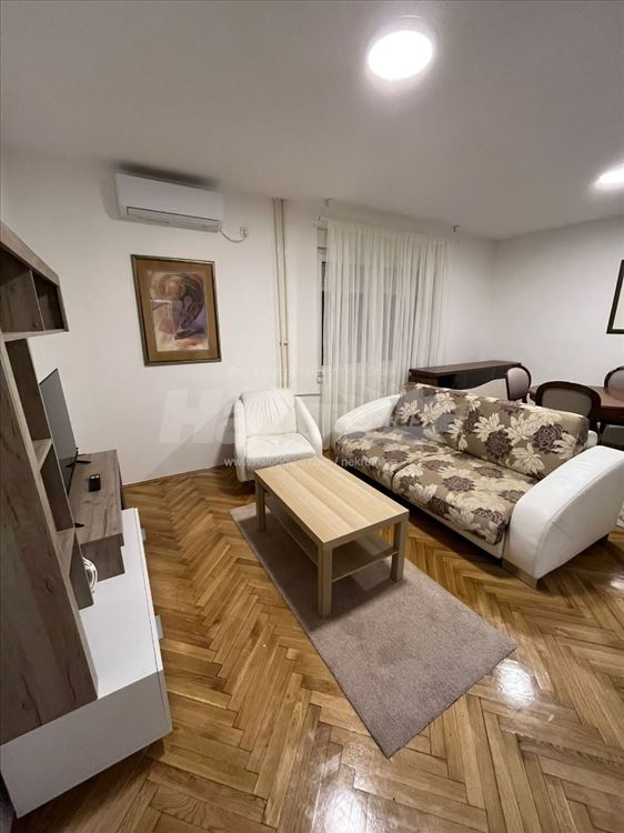 Izadavanje stana 52m2, Vozdovac Admirala Vukovica — 2