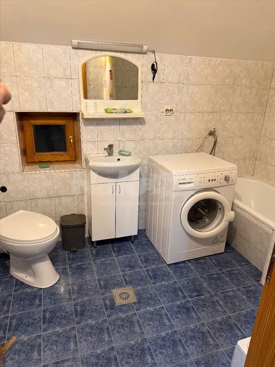 Izadjem trosoban stan u Surčinu — 9