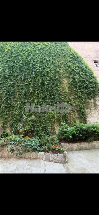 Izdaje je poslovni prostor na Terazijama 250m2 — 2