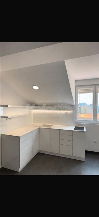 Izdaje je poslovni prostor na Terazijama 250m2 — 5
