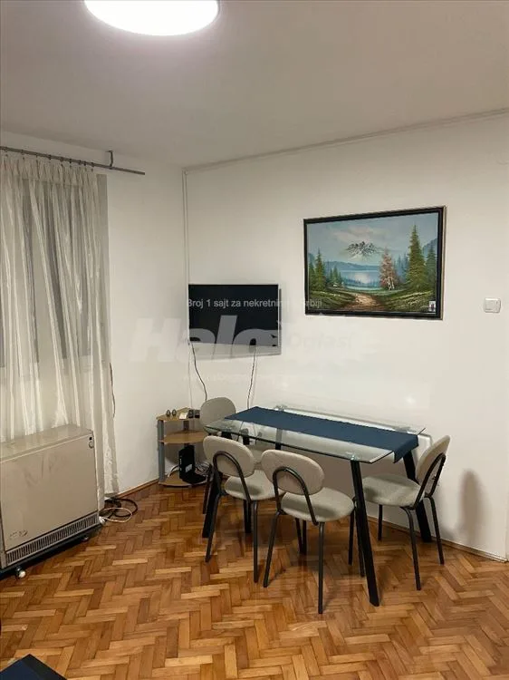 Izdaje se 1.5 soban stan na Karaburmi — 4