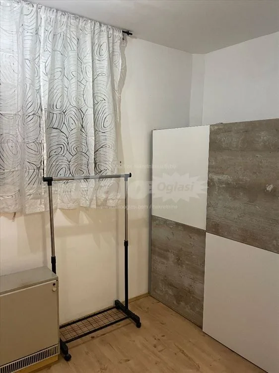 Izdaje se 1.5 soban stan na Karaburmi — 9