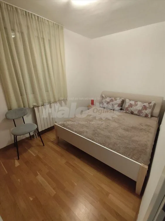 Izdaje se 1.5 stan, 40m2, Vidikovački venac — 10